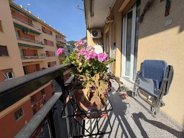 Appartamento in vendita a Genova GE