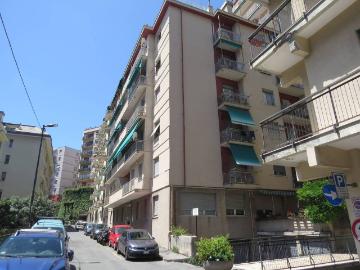 Appartamento in vendita a Genova GE