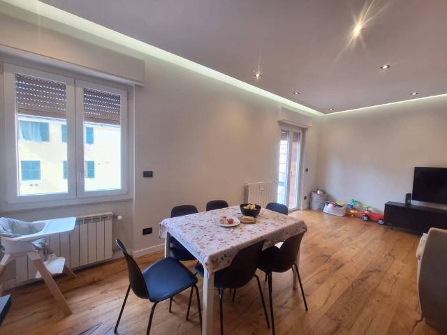Appartamento in vendita a Genova GE