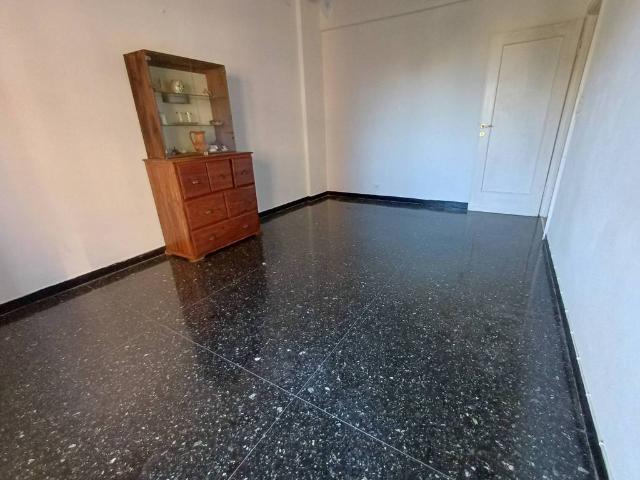 Appartamento in vendita a Genova GE