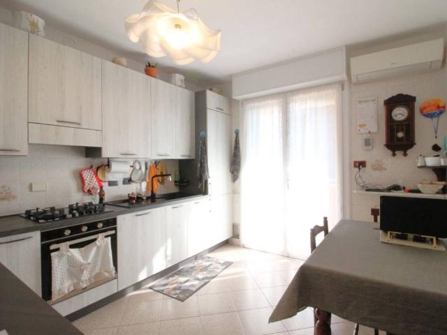 Appartamento in vendita a Genova GE