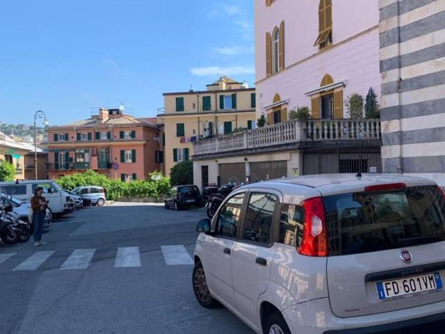 Appartamento in vendita a Genova GE