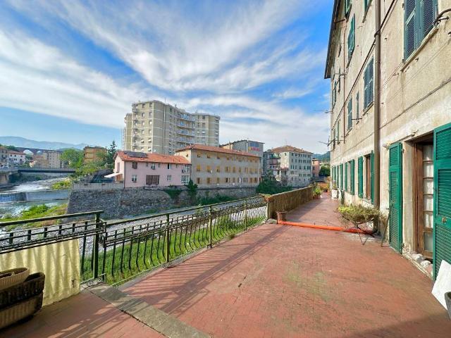 Appartamento in vendita a Genova GE