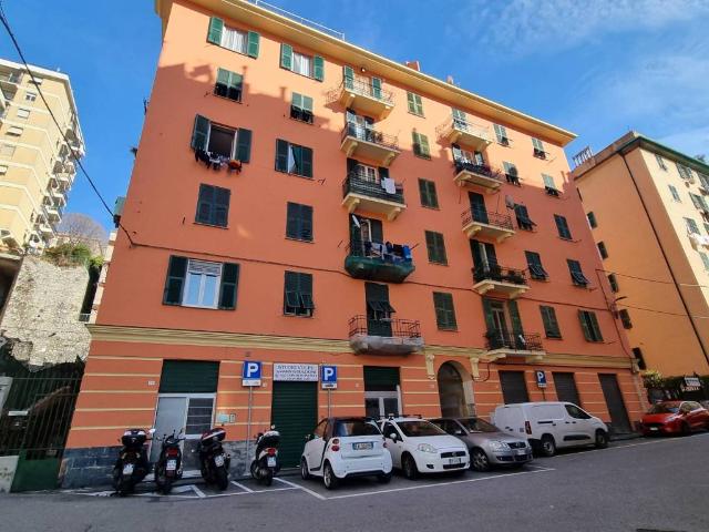 Appartamento in vendita a Genova GE