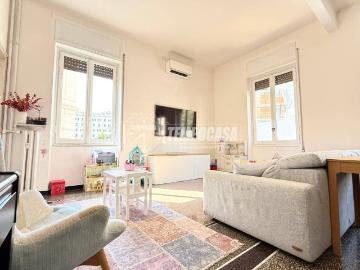 Appartamento in vendita a Genova GE