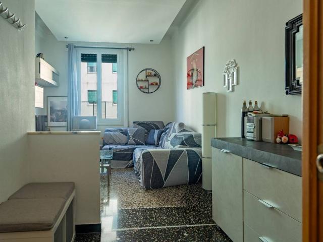 Appartamento in vendita a Genova GE