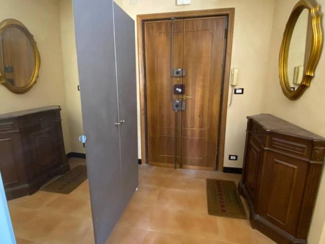 Appartamento in vendita a Genova GE