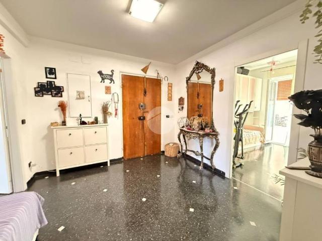 Appartamento in vendita a Genova GE