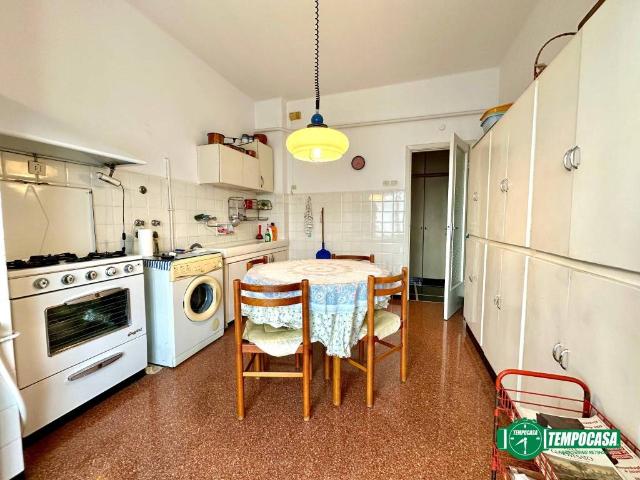 Appartamento in vendita a Genova GE