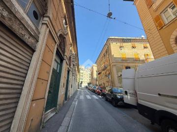 Appartamento in vendita a Genova GE