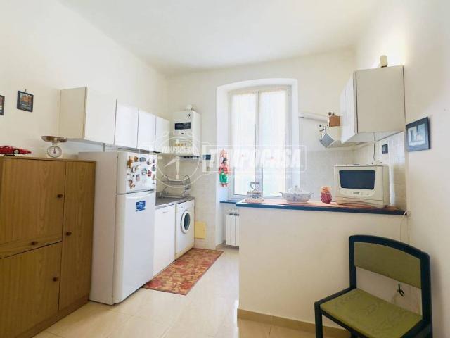 Appartamento in vendita a Genova GE