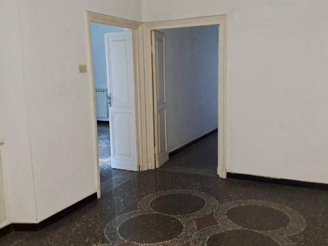 Appartamento in vendita a Genova GE