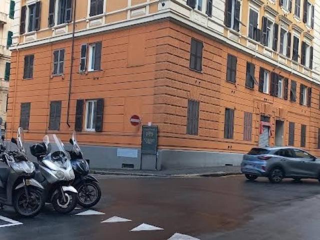 Appartamento in vendita a Genova GE