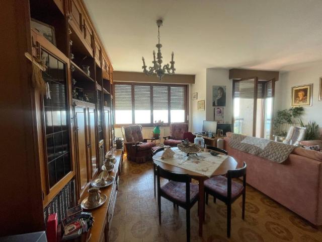 Appartamento in vendita a Genova GE