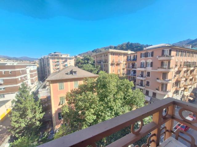 Appartamento in vendita a Genova GE