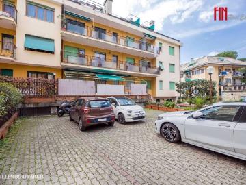 Appartamento in vendita a Genova GE