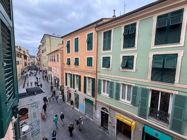 Appartamento in vendita a Genova GE