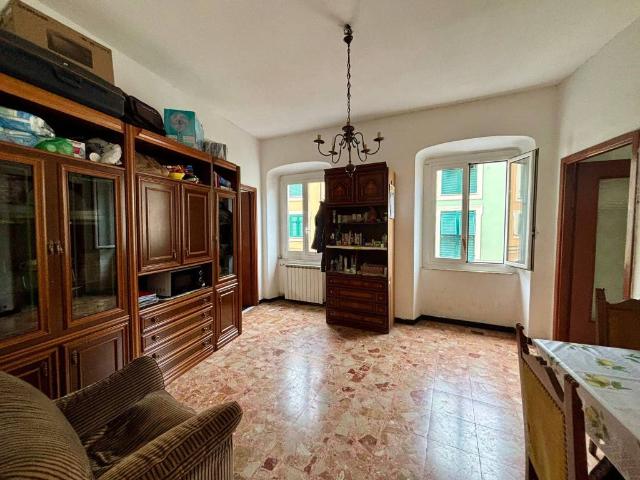 Appartamento in vendita a Genova GE
