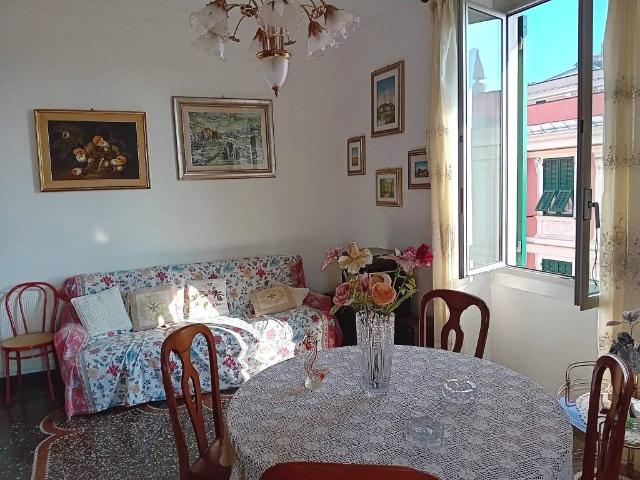 Appartamento in vendita a Genova GE
