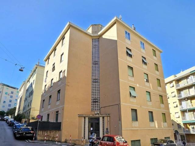 Appartamento in vendita a Genova GE