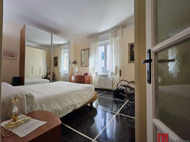 Appartamento in vendita a Genova GE