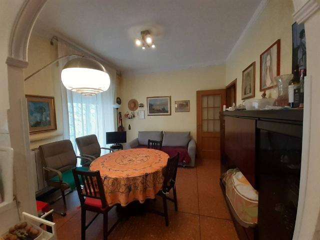 Appartamento in vendita a Genova GE