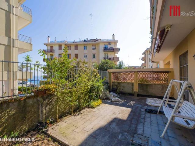 Appartamento in vendita a Genova GE