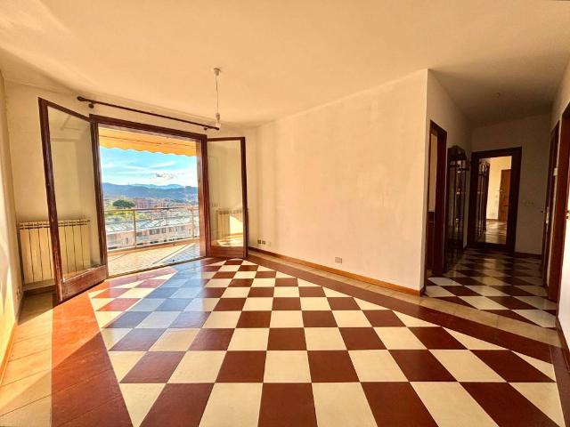 Appartamento in vendita a Genova GE