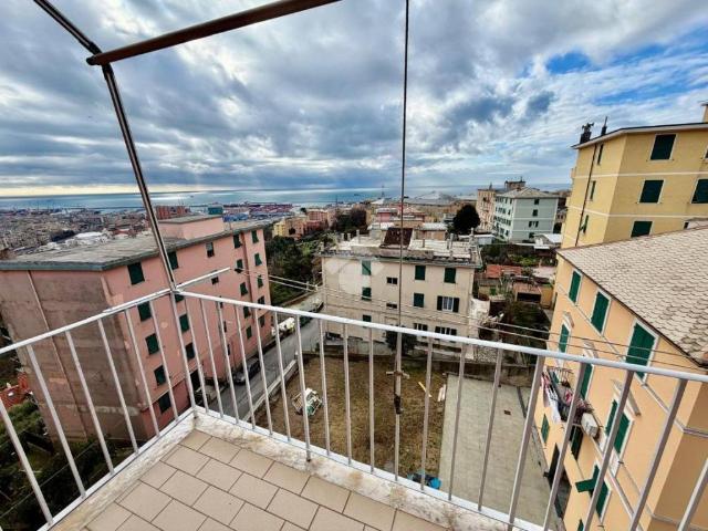 Appartamento in vendita a Genova GE
