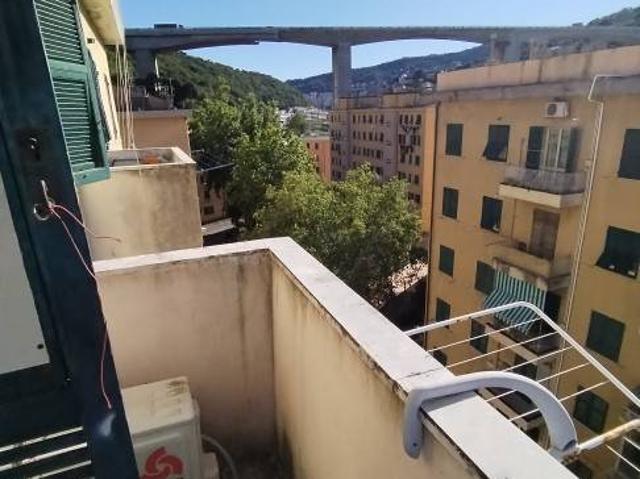 Appartamento in vendita a Genova GE