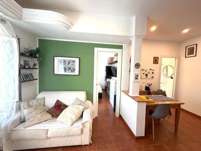 Appartamento in vendita a Genova GE