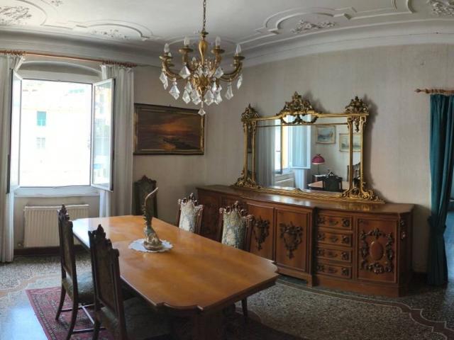 Appartamento in vendita a Genova GE