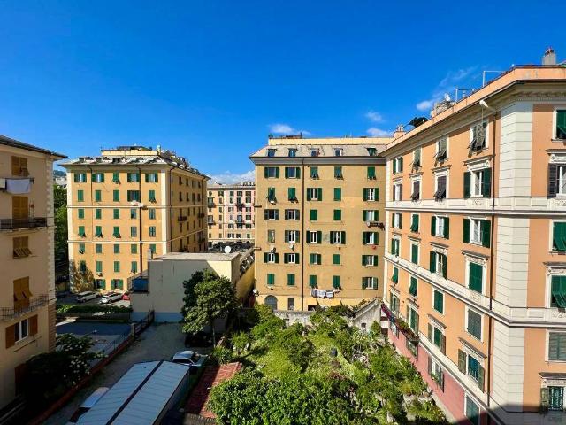 Appartamento in vendita a Genova GE