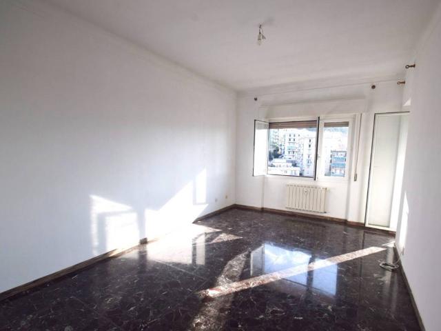 Appartamento in vendita a Genova GE