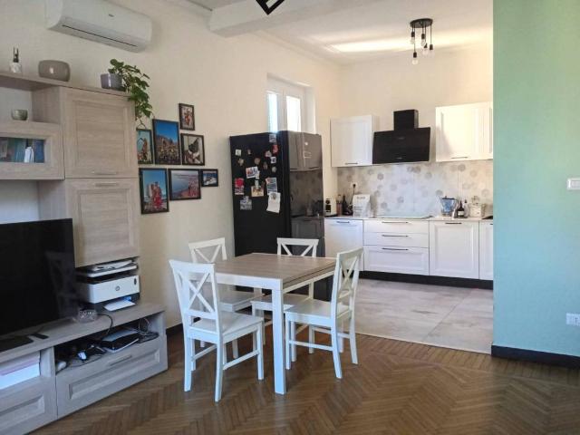 Appartamento in vendita a Genova GE