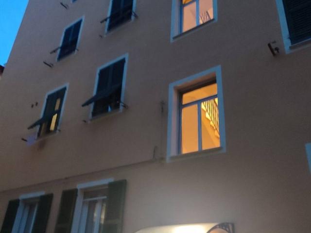 Appartamento in vendita a Genova GE
