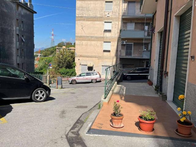 Appartamento in vendita a Genova GE