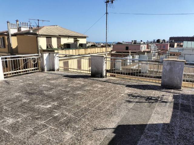 Appartamento in vendita a Genova GE