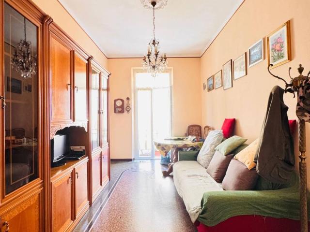 Appartamento in vendita a Genova GE