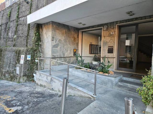 Appartamento in vendita a Genova GE