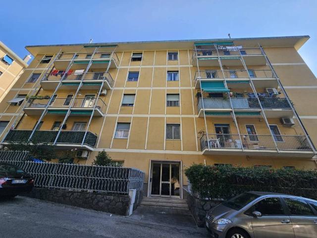 Appartamento in vendita a Genova GE