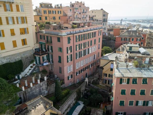 Appartamento in vendita a Genova GE