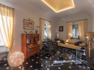 Appartamento in vendita a Genova GE