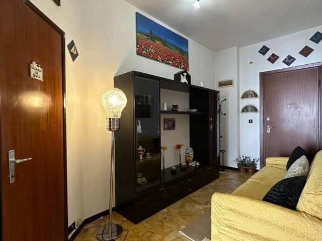Appartamento in vendita a Genova GE