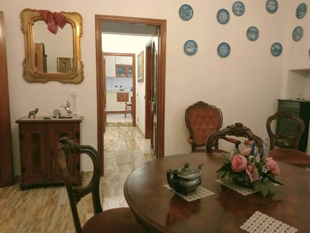 Appartamento in vendita a Genova GE