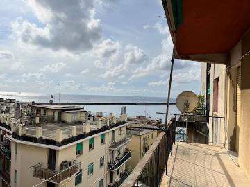 Appartamento in vendita a Genova GE