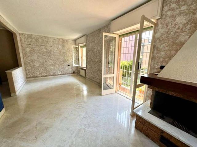 Appartamento in vendita a Genova GE