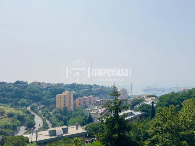 Appartamento in vendita a Genova GE