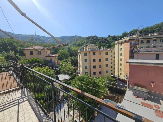 Appartamento in vendita a Genova GE