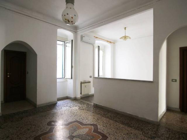 Appartamento in vendita a Genova GE